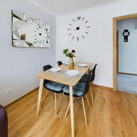 Apartment Przytulny Z Balkonem W Gdyni By Rent Like *